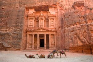 The Treasury (Al Khazneh), Petra (UNESCO world heritage site), Jordan.